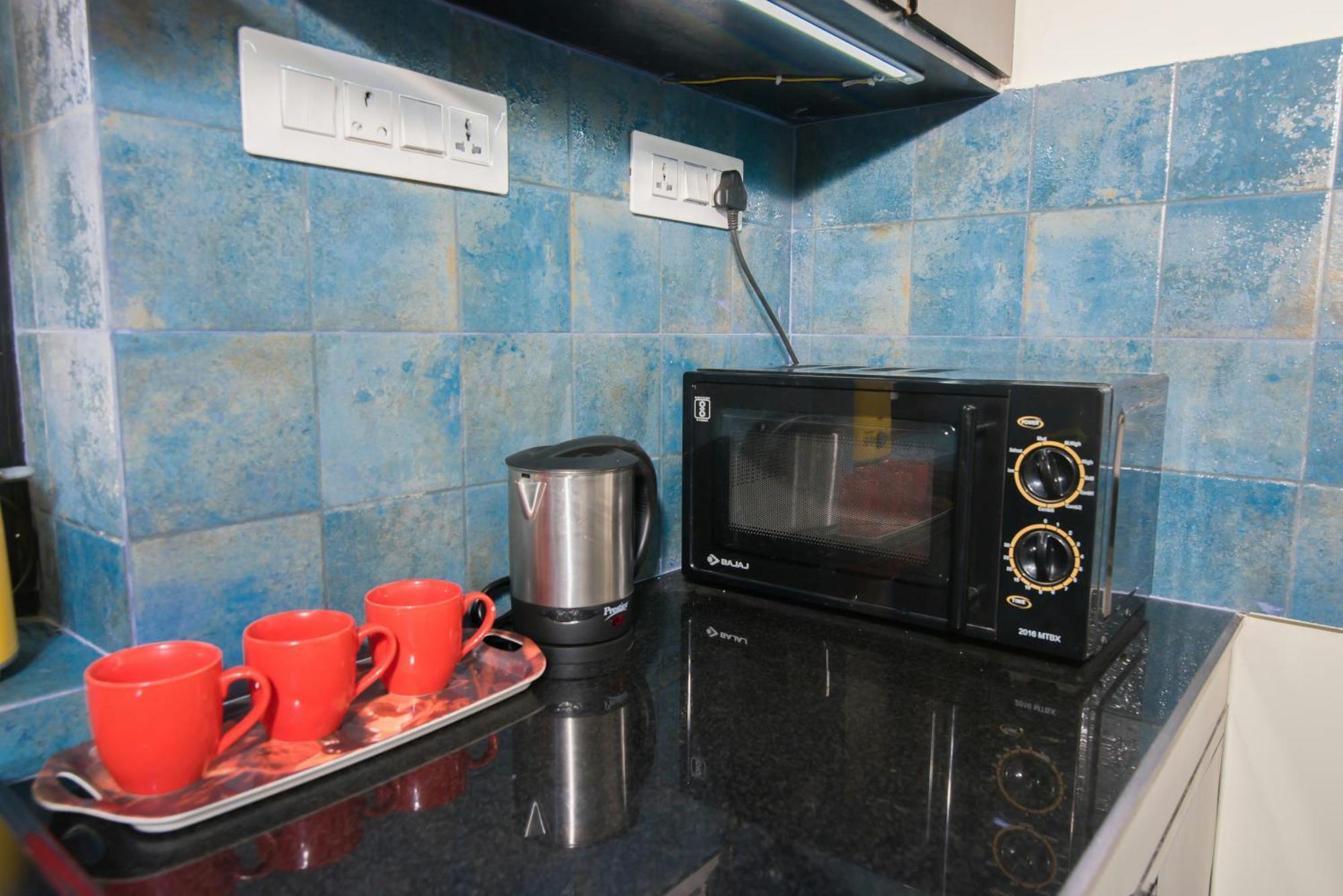 'Golden Sea Pearl' 1 Bhk Beach Apartment 比纳里姆 外观 照片